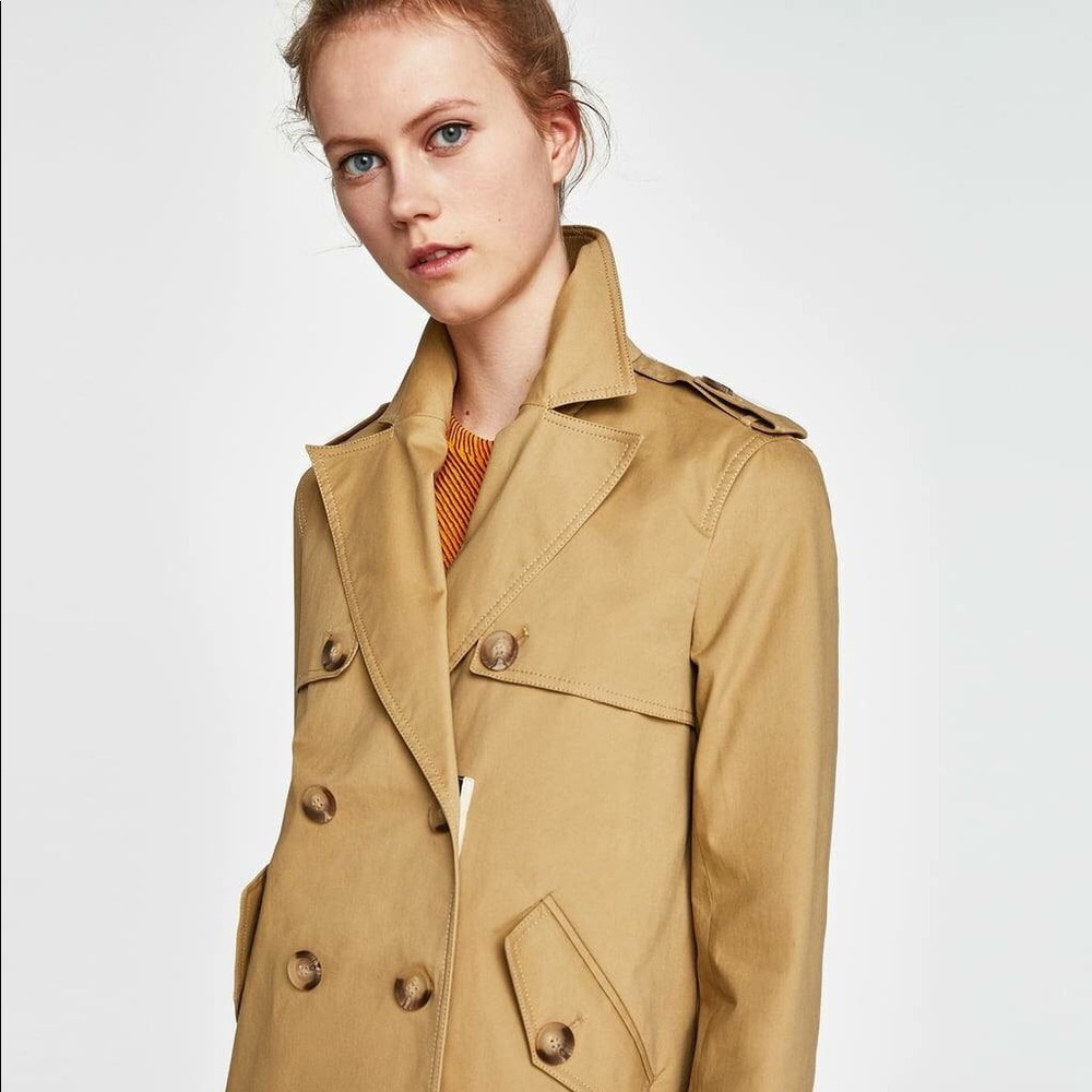 SOLD - Trench Coat Zảra